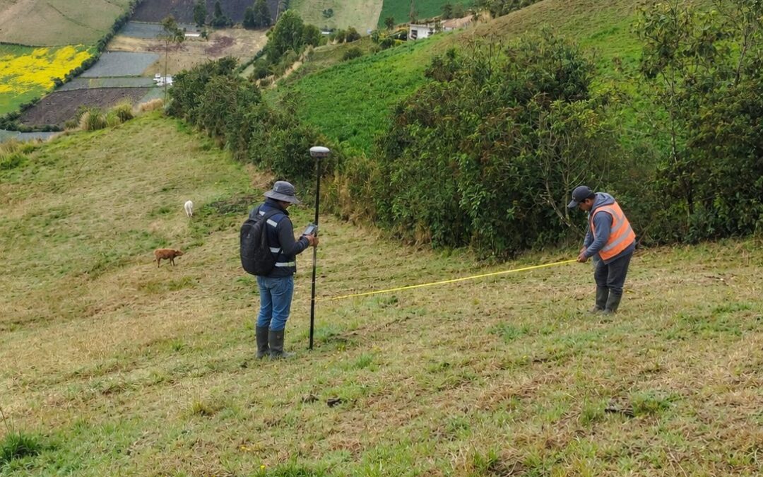 Levantamiento topográfico con GPS para trámite de cabida y linderos de un predio rural en Nariño